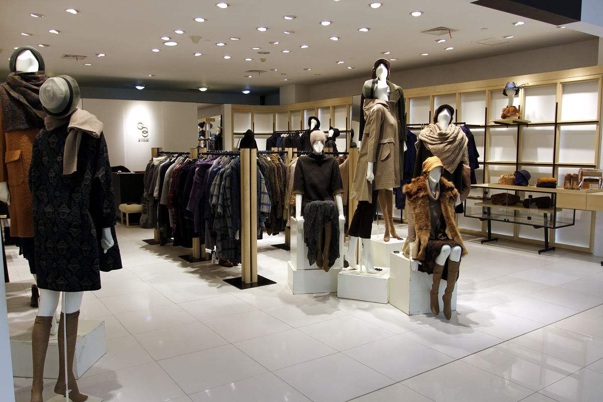 重庆风水师：服装店里放什么风水好？