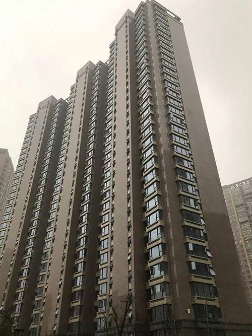 重庆著名风水大师李九燚谈房屋楼层其中的风水有何讲究呢？