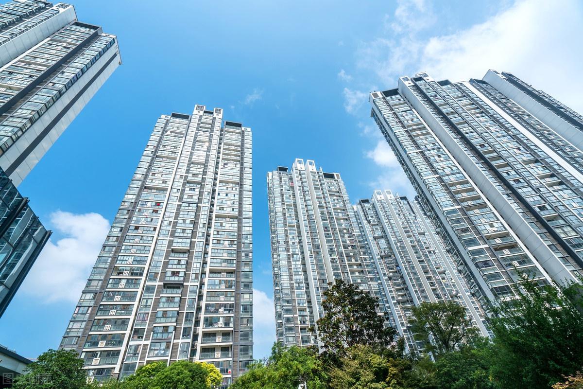  重庆风水大师推荐李九燚讲住的地方风水不好怎么办？