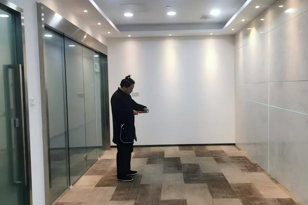 重庆风水师李九燚(yì)谈卧室布局：衣柜不止是收纳，摆对位置，美观与好心情自然来