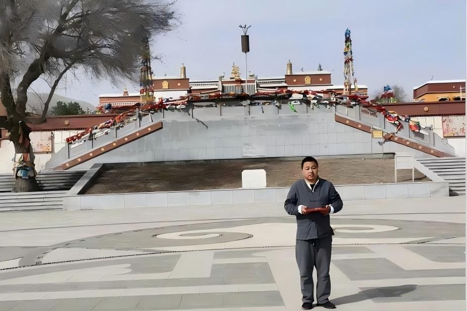 重庆风水大师李九燚(yì)：当房子不够方正，如何通过布局与陈设弥补不足