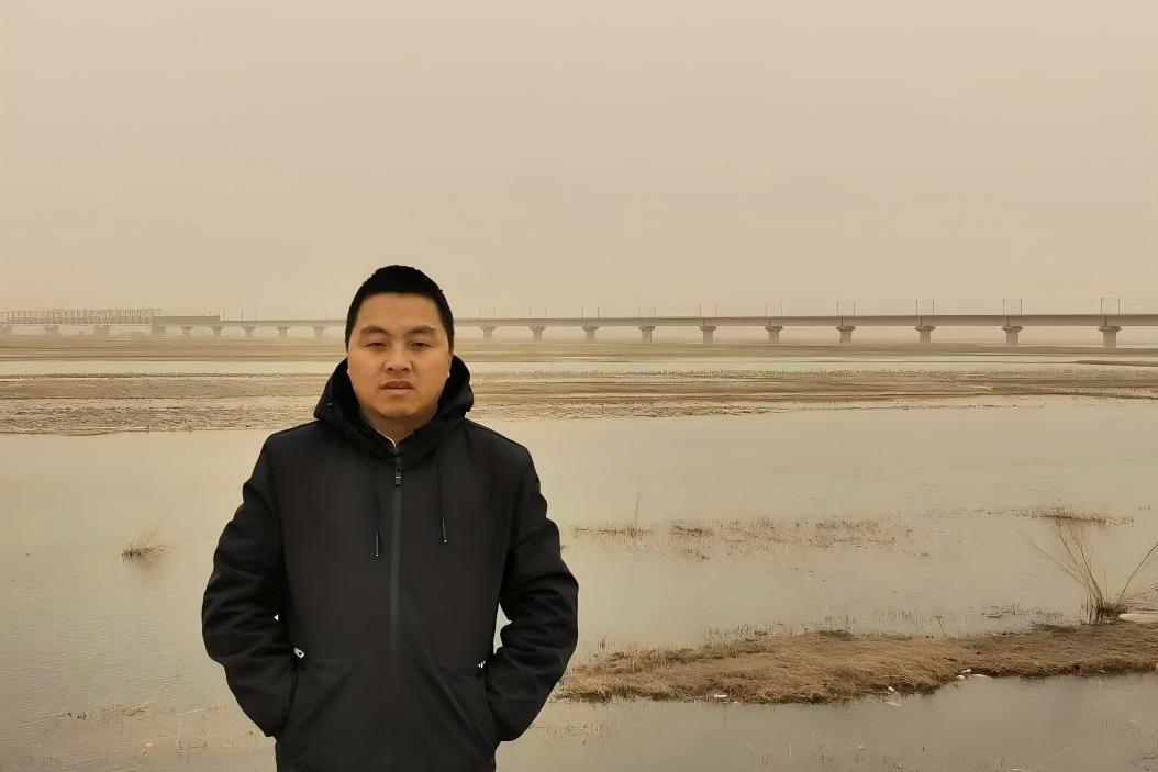 重庆易学大师李九燚：从五行属金特质看专业选择——为高考志愿提供参考