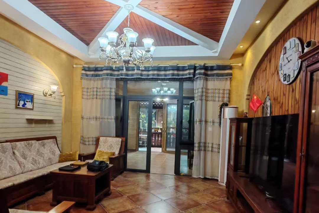 【案例】重庆风水先生李九燚两江新区绿地翠云联排别墅风水堪舆案例